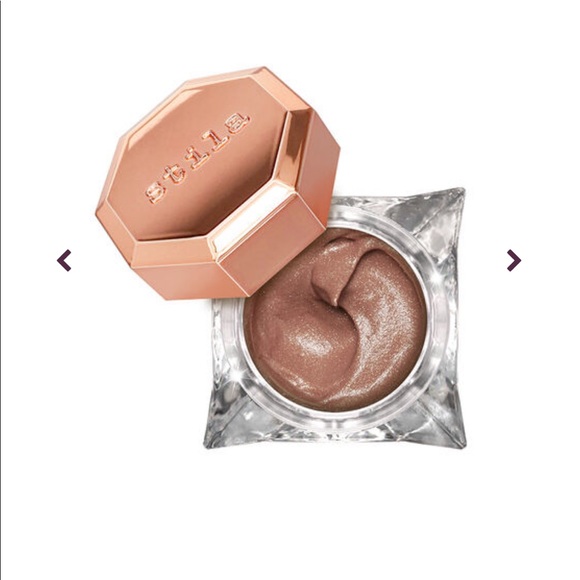 ⬇️ Stila Lingerie Souffle’ Sun Kissed (bronzer) - Picture 5 of 8